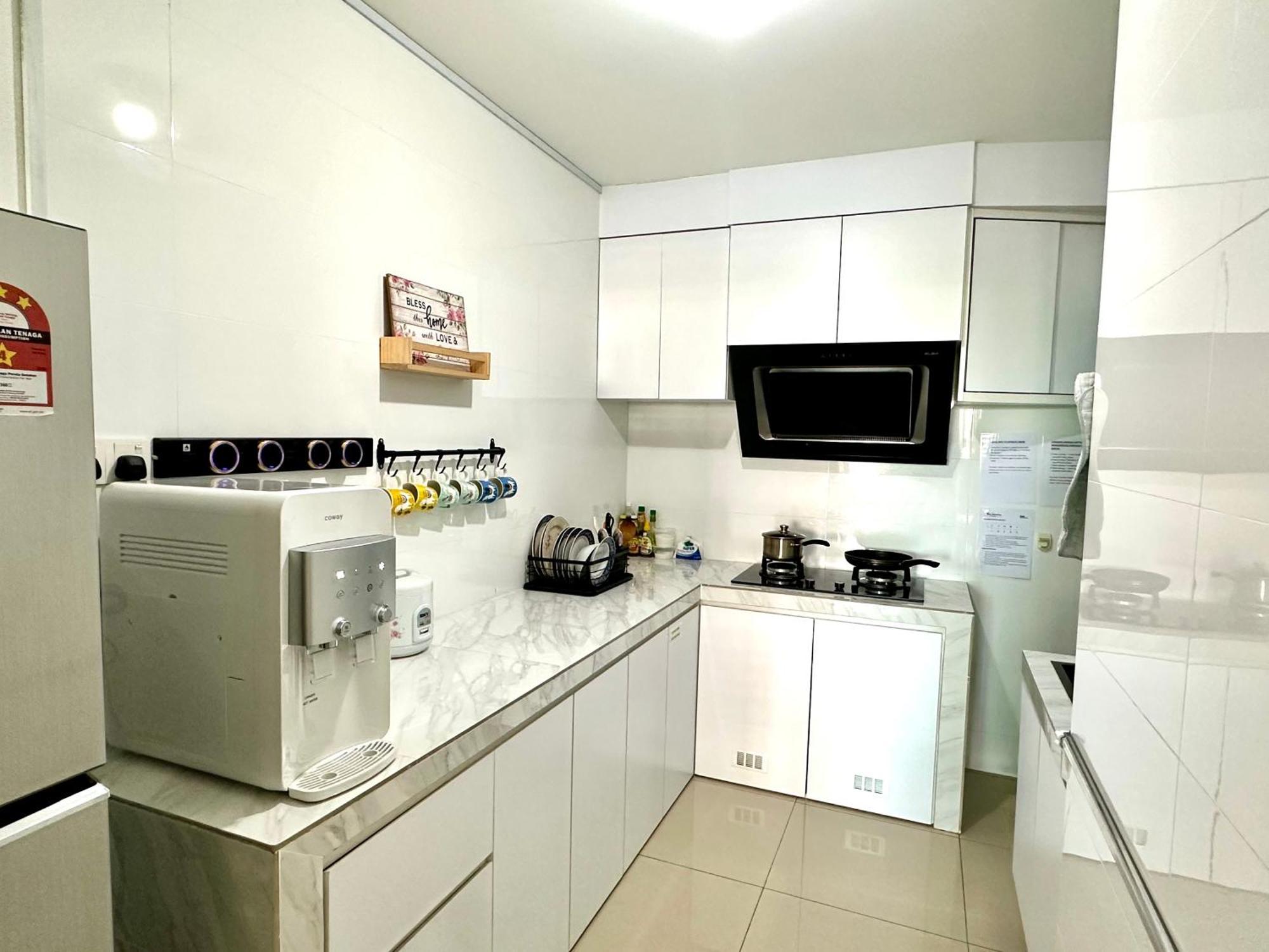 Ijm Condo With Pool #Yoyo Homestay SDK Eksteriør billede